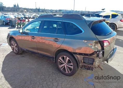 2018 Subaru Outback 2.5I Limited z USA, uszkodzony, nr VIN 4S4BSANC8J3299874